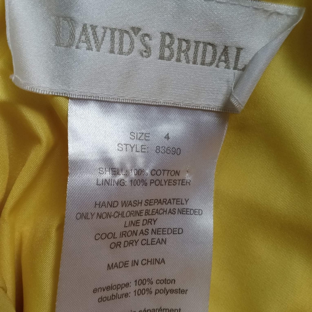 Dress - Picture 4 of 4